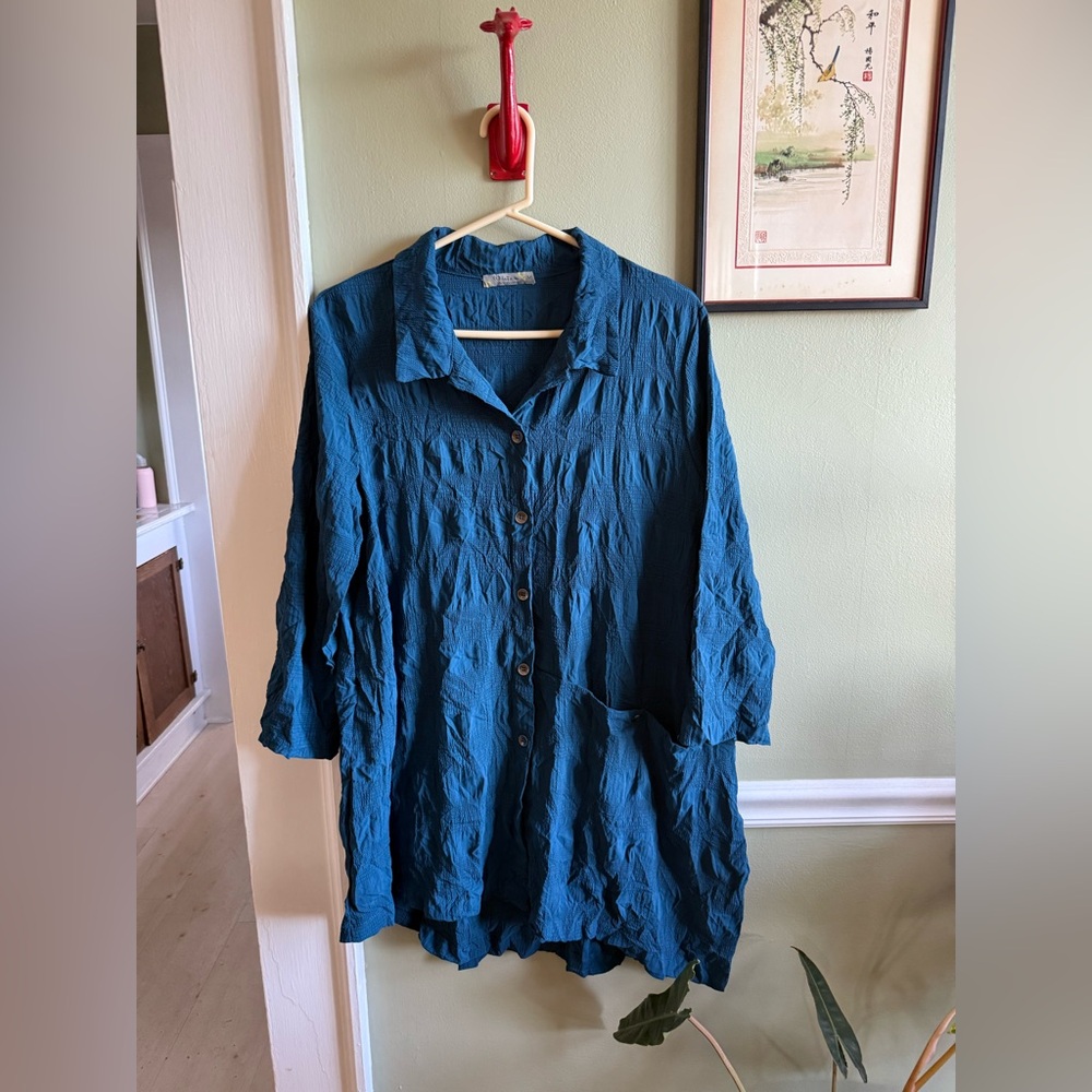 Chalet Et Ceci crinkle tunic top size M